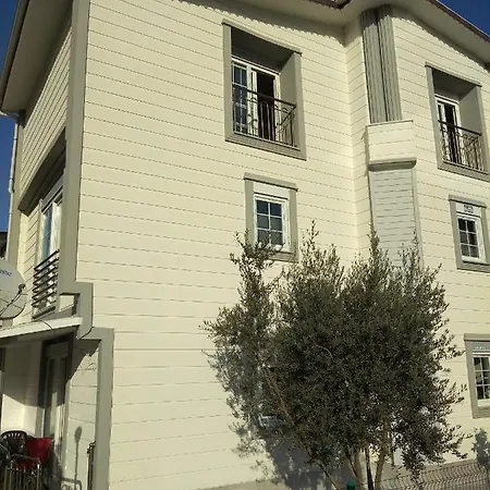 Daisy Holiday Villages