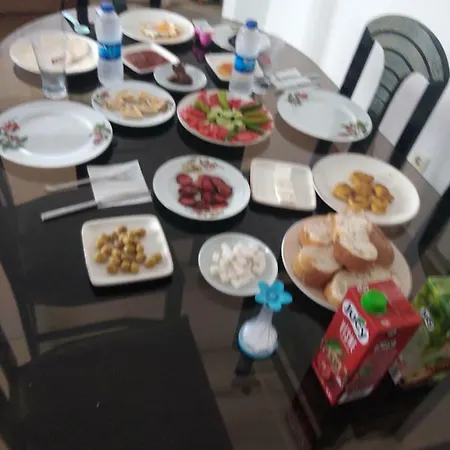 Daisy Holiday Villages *